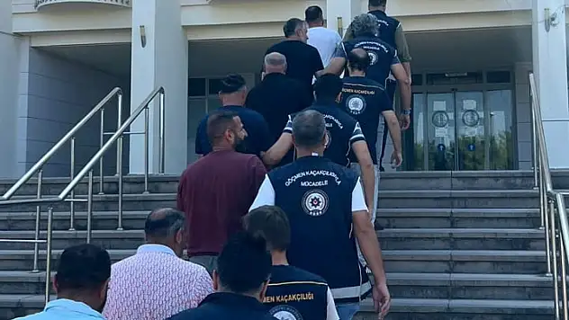 Göçmen kaçakçılığı iddiasıyla 7 zanlı tutuklandı