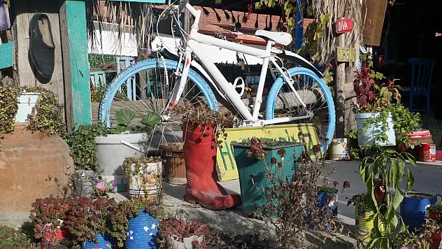 Gri şehrin rengarenk yüzü: huzur ve renk bir arada