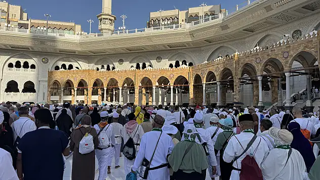 Hacılar kutsal topraklara veda ediyor: Dönüş yolculuğu başlıyor