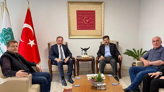 Hâkimiyet Gazetesi'nden, Başkan Karabacak'a hayırlı olsun ziyareti