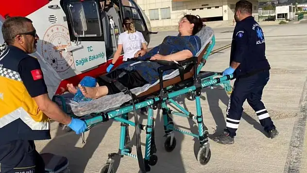 Hakkari'de rahatsızlanan 27 yaşındaki hasta helikopter ambulansla Van'a sevk edildi