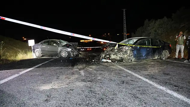 Hatalı sollamanın bedeli ağır oldu: 1 ölü çok sayıda yaralı var!