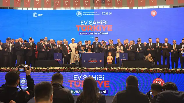 Hatay'da 13 bin 289 sosyal konut için kura çekildi: 'Türkiye daima huzurun tarafında'