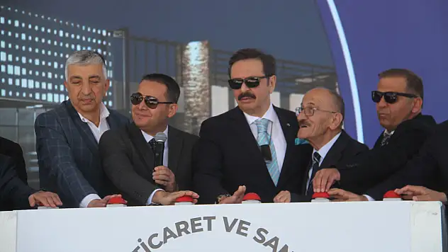 Hisarcıkloğlu, 'Yanlış uygulamalarla suyu yok etmeyelim'