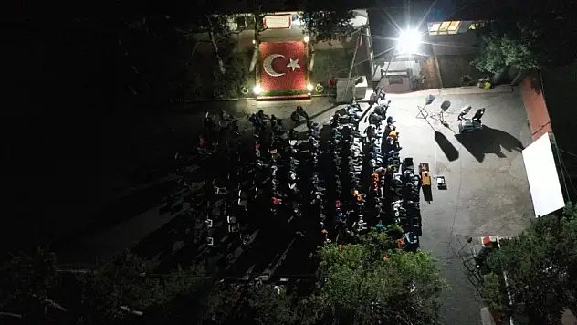 Hükümlüler açık havada sinema izledi