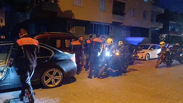 İki grup arasında silahlı kavga: 1'i polis, 2 yaralı
