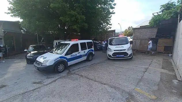 İki gün önce tartıştı sırtından bıçakladı