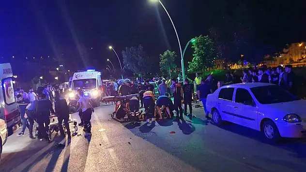 İki motosiklet kafa kafaya çarpıştı: 2 ölü