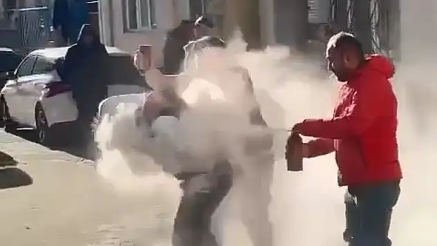 İlginç bir gelenek Damada yapmadıkları kalmadı