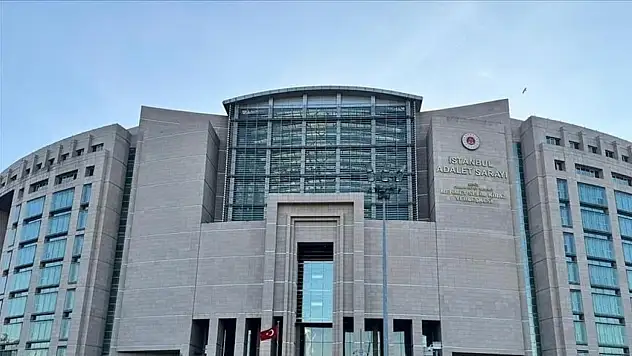 İmamoğlu'na 2 cumhuriyet savcısına hakaretten dava açıldı!