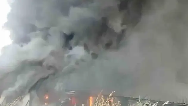 İşçi konteynerlerinde yangın!