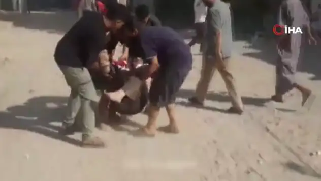 İsrail, Gazze'de su dağıtım noktasına saldırı düzenledi: 10 can kaybı