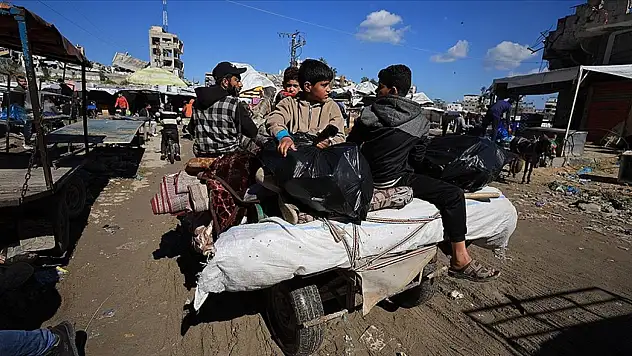 İsrail ordusu Gazze'de kara saldırılarını genişletti