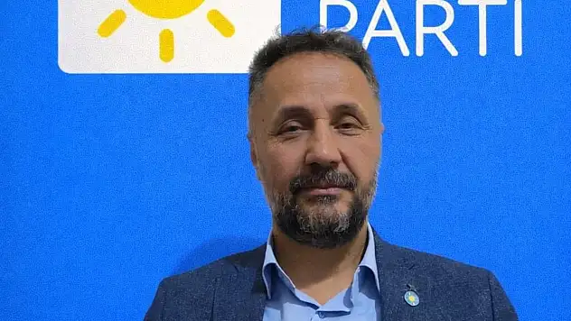 İYİ Parti Konya İl Başkanı Anlaş: Öğretmenlerimiz sahipsiz ve yalnız değildir