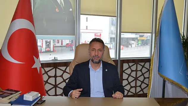 İYİ Parti Konya İl Başkanı Anlaş: '30 Ağustos Türk Milletinin tarihte eşi görülmemiş zaferinin tacıdır'