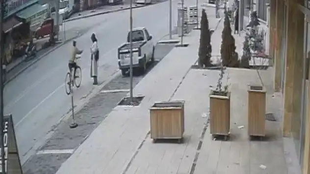 İzlediği filmden etkilenip kapkaç yapmış