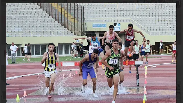İzmir'de Konya rüzgarı: Büyükşehirli atletlerden 9 madalya!