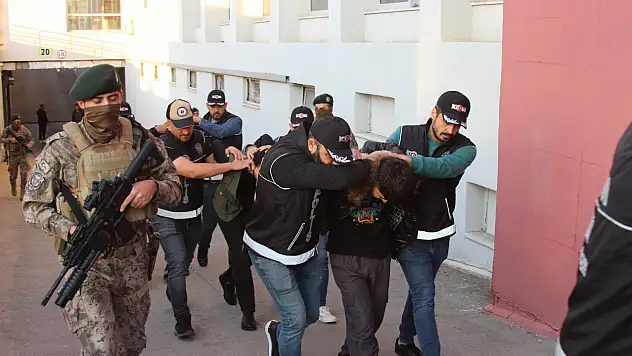 İzmir'e kaçamadan Konya'da yakalandılar! Bayğaralar tutuklandı