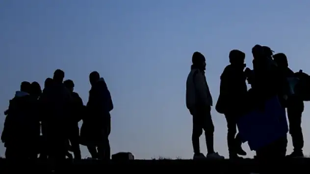 Kaçak göçmen operasyonu: 18 kişi yakalandı!