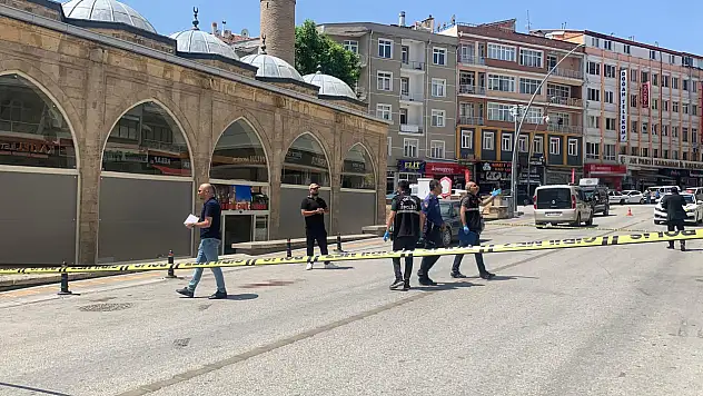 Kafasına tabanca kabzasıyla vurulan şahıs ağır yaralandı