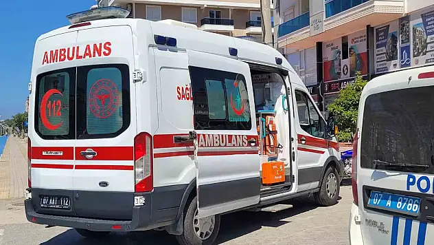 Kamyonet ile motosiklet çarpıştı: 1 yaralı