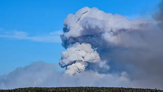 Kanada'da yangın büyüyor! Yetkililer: Bölgeyi hemen tahliye edin