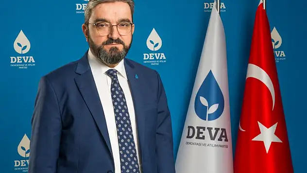 Karaca: Dünya utanılacak bir insanlık sınavından geçiyor 