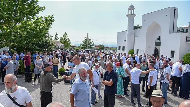 Karadağ'dan ilk hacı kafilesi yola çıktı