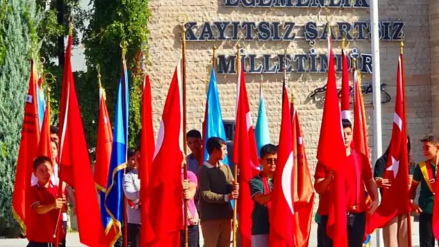 Karapınar'da  İlköğretim Haftası kutlandı!