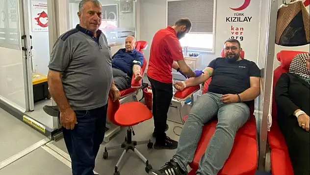 Karapınar'da kan bağışına yoğun ilgi!