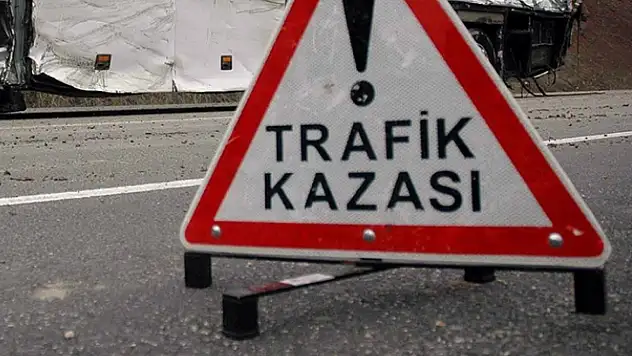 Karapınar'da tır ve çekici kazası: Bir yaralı!