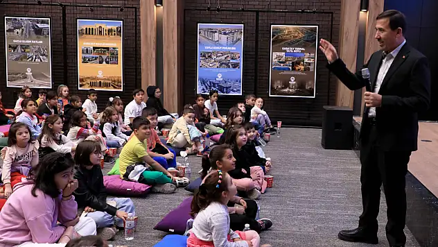 Karatay Belediyesi'nden öğrencilere ara tatil hediyesi