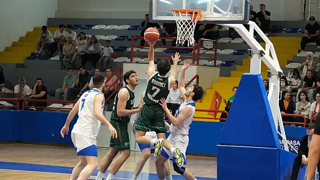 Karatay Belediyespor 2. Lig yolunda ilerliyor