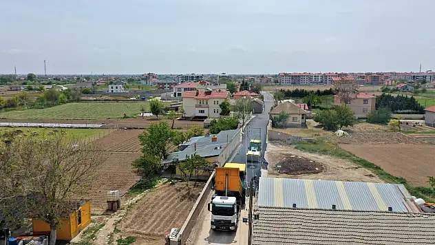 Karatay'da asfalt çalışmaları devam ediyor