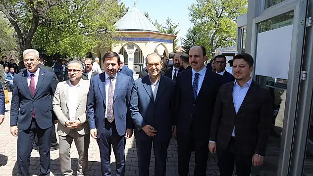 Karatay'da Cuma buluşması: Başkanlar vatandaşlarla bir araya geldi