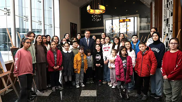 Karatay'da gelecek sahneye çıktı: 13 haftalık emek göz kamaştırdı