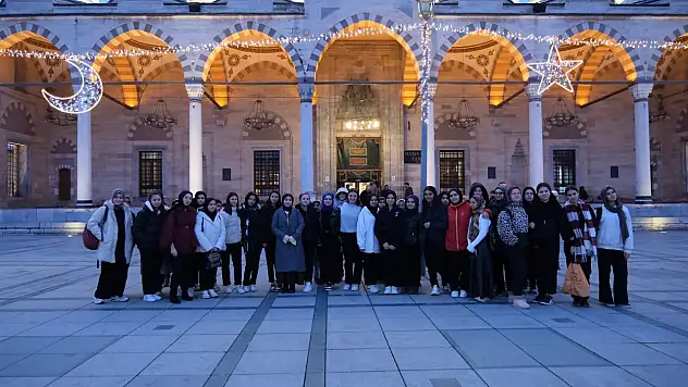 Karatay'da gençler güne aynı niyetle başladı