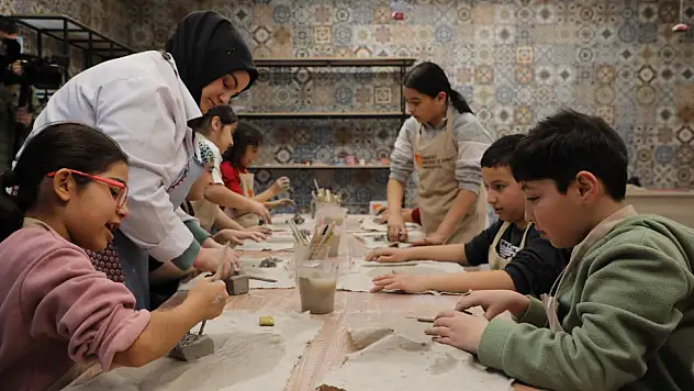 Karatay Kültür ve Sanat Akademisi'nde yaz dönemi kayıtları başlıyor
