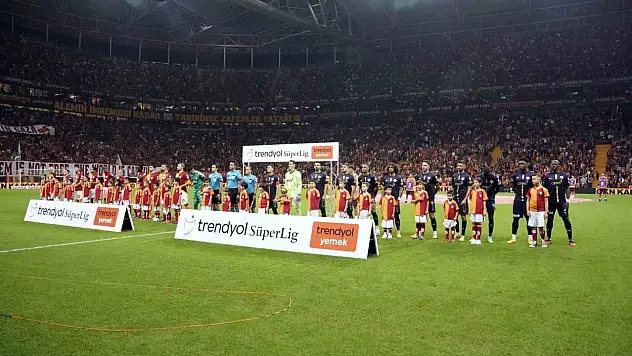Kasımpaşa lider Galatasaray'la karşı karşıya!