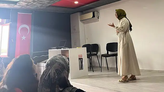 Kent konseyi engelsiz meclisinden psikodestek semineri