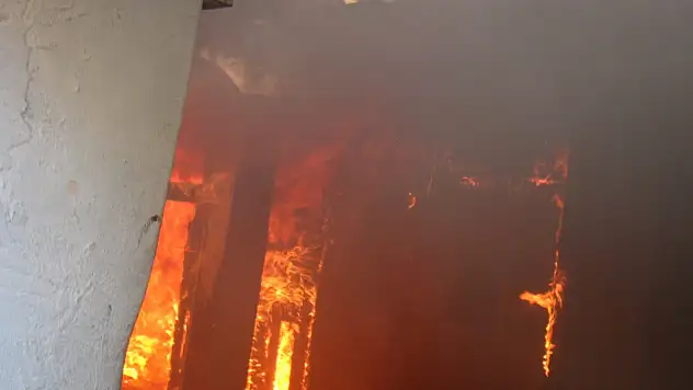Kilis'te bir evde çıkan yangın maddi hasara yol açtı!