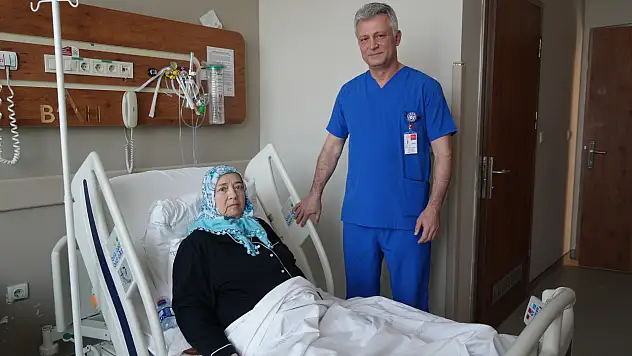 Kilo aldığı sanılan kadının karnından 10,5 kiloluk kitle çıktı