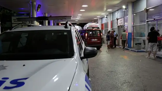 Kız kavgası kanlı bitti: 15 yaşındaki Muhammed kalbinden bıçaklandı!