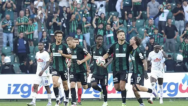 Kocaelispor ve Çaykur Rizespor beraberliğe razı oldu