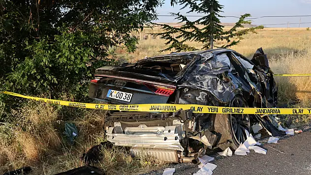 Komşu ilde feci kaza: Bir aile yok oldu!