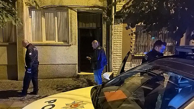 Komşusunun evine gitti, bir daha çıkamadı! 43 yaşındaki kadının ölümü şüpheli bulundu
