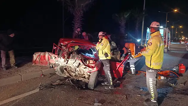 Kontrolsüz ana yola çıkan TIR kazaya yol açtı: 1 kişi öldü