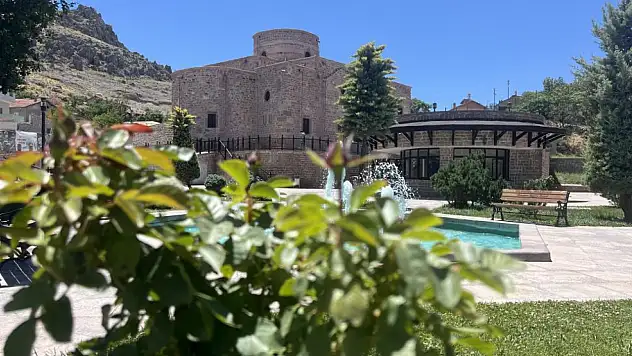 Konya Aya Elenia Kilisesi ziyaretçi akınına uğruyor