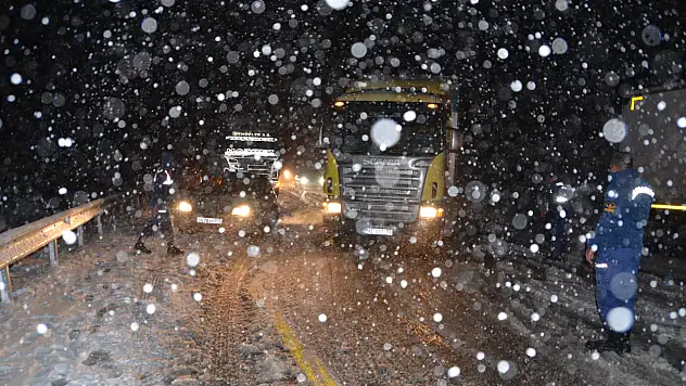 Konya bağlantısında beyaz mesai: Ekipler teyakkuzda
