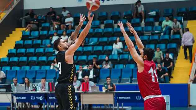 Konya BBSK, özel maçta Kipaş İstiklal'i 83-72 mağlup etti